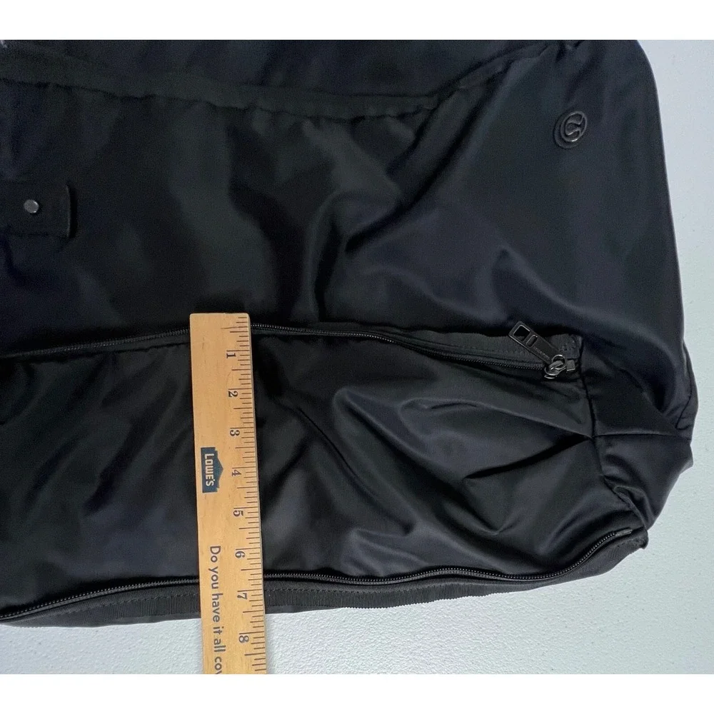 Lululemon Bring It Om Tote Bag Black Expandable Gym Yoga